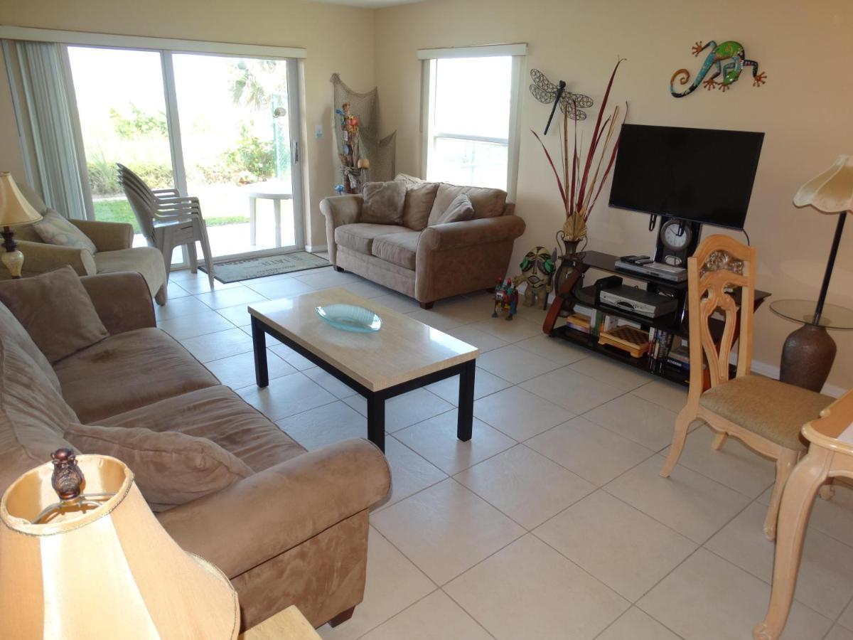Spanish Main Unit 4- Direct Oceanfront Condo! Коко-Біч Екстер'єр фото