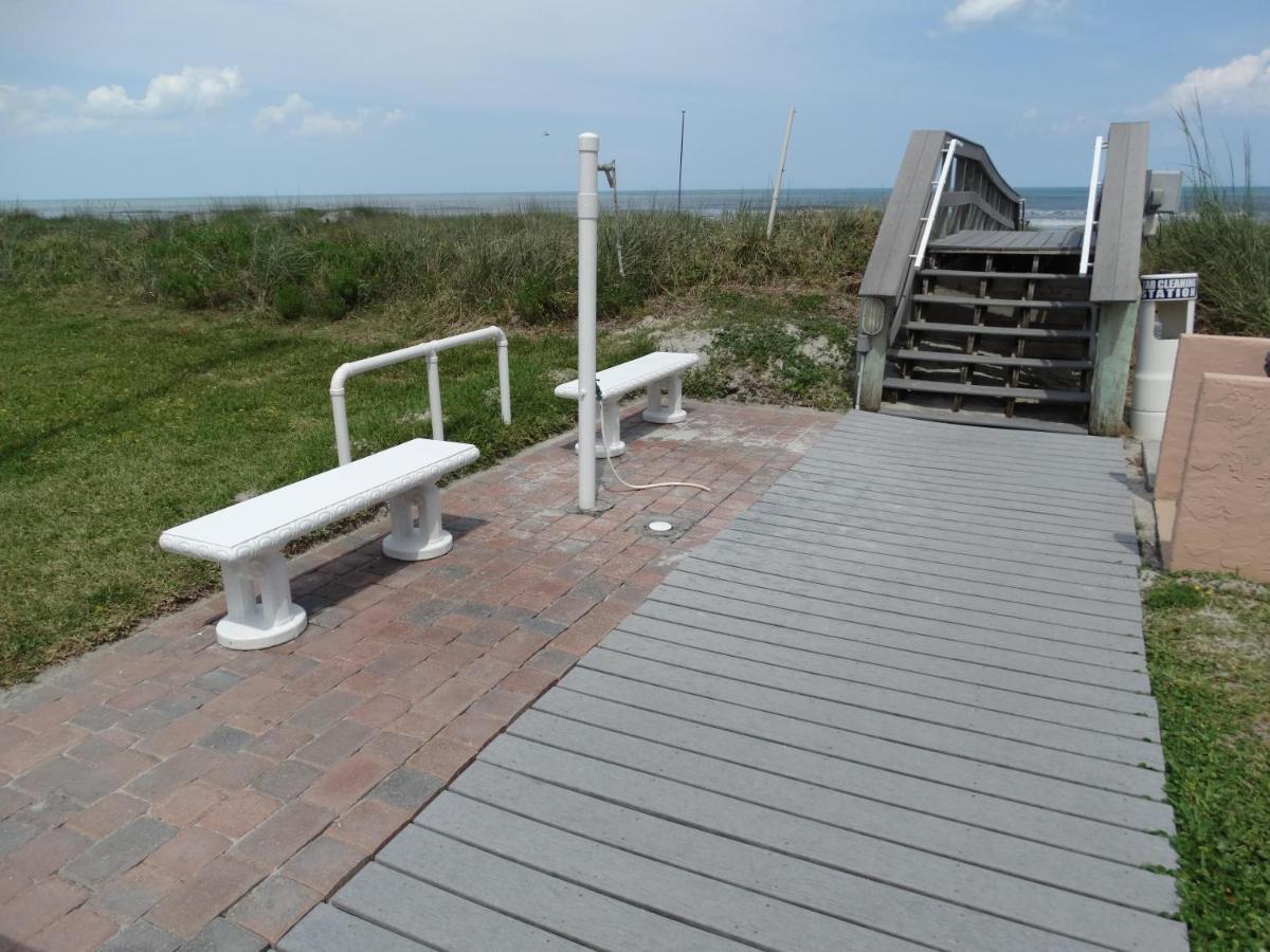 Spanish Main Unit 4- Direct Oceanfront Condo! Коко-Біч Екстер'єр фото