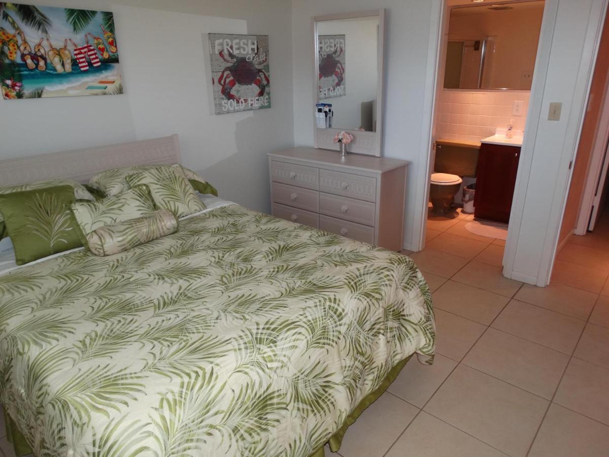Spanish Main Unit 4- Direct Oceanfront Condo! Коко-Біч Екстер'єр фото